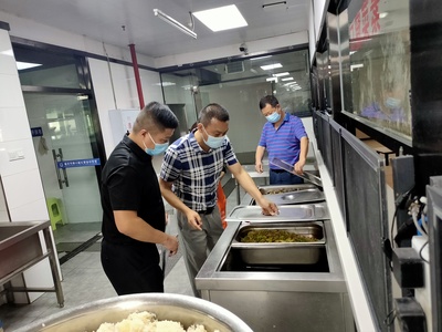 南川区市场监督管理局开展2021年高（中）考及学业水平考试期间餐饮食品安全专项检查行动